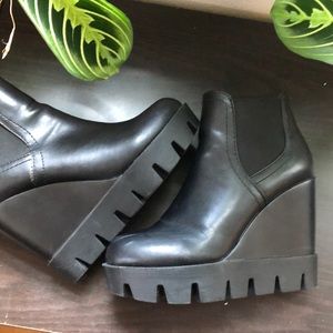Steve Madden - Simone Platform Booties - Size 7